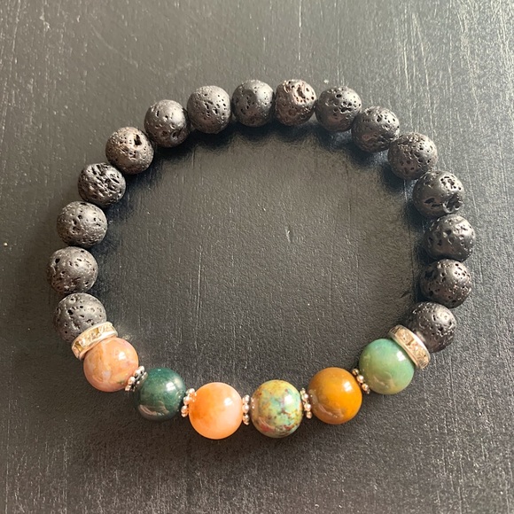 Handmade healing stone bracelet diffuser - Picture 1 of 1